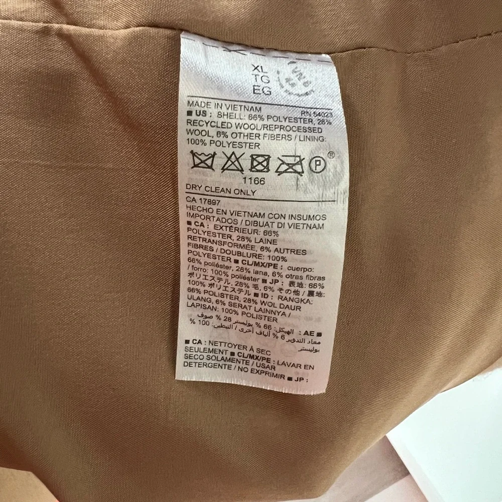 Old Navy Women's Tan Trench Coat - Picture 5 of 6